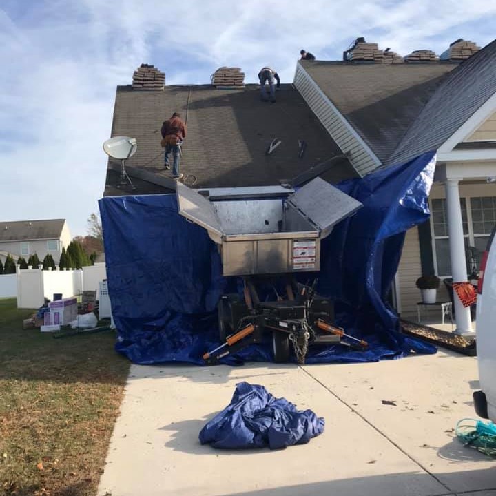 Lins Construction using the Roofer Buggy tool on a residential home